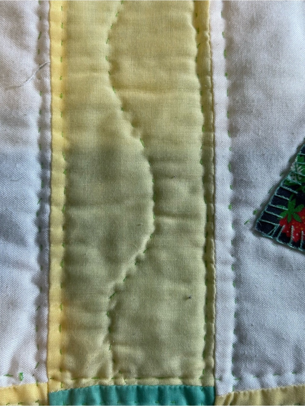 Vintage Handmade Sunbonnet Sue Quilt Blanket 55x39 Cottagecore - Picture 14 of 14